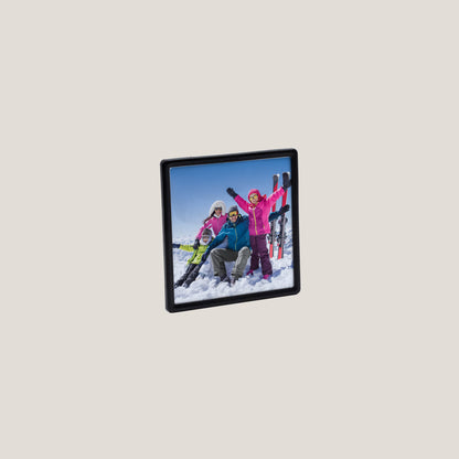 Black Frame Photo Magnet by Peleman – customizable 4x4 and 4x6 magnetic picture frame with acrylic front and full magnetic backing