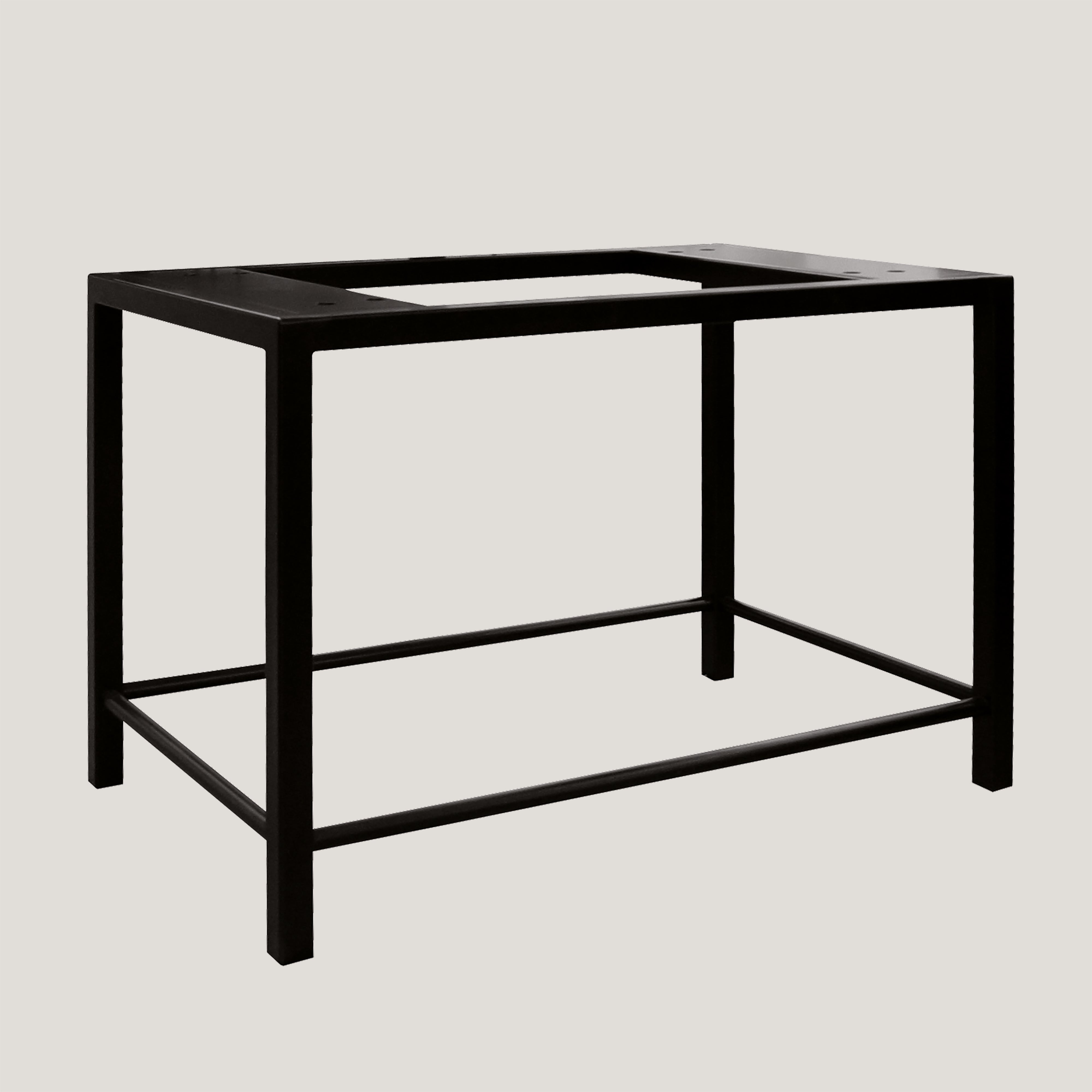 Table for Case Maker 650