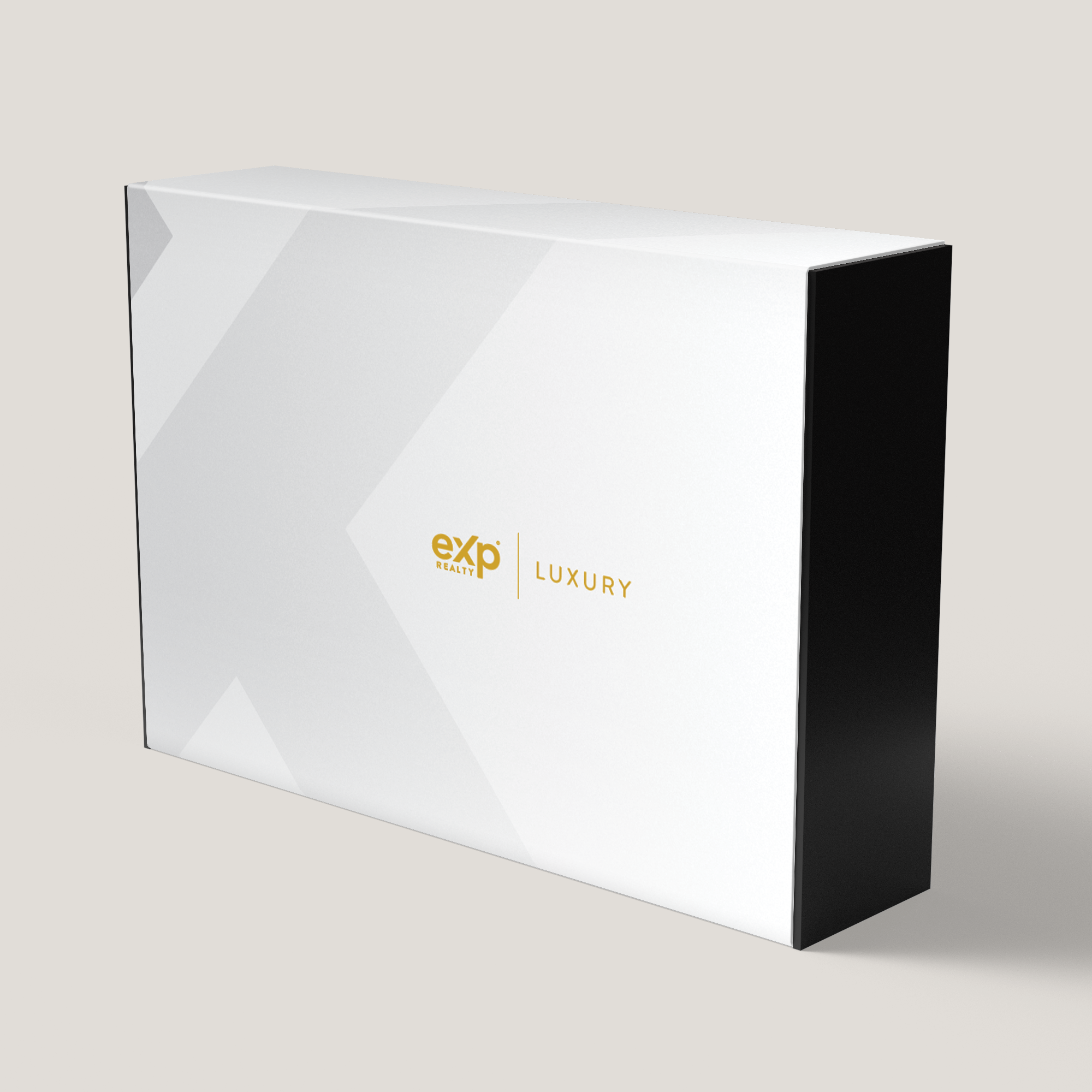 eXp Luxury Gift box with Flutes